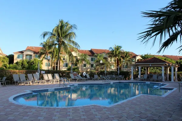 $3,800 | 808 Villa Circle, Unit 808, Boynton Beach, FL 33435