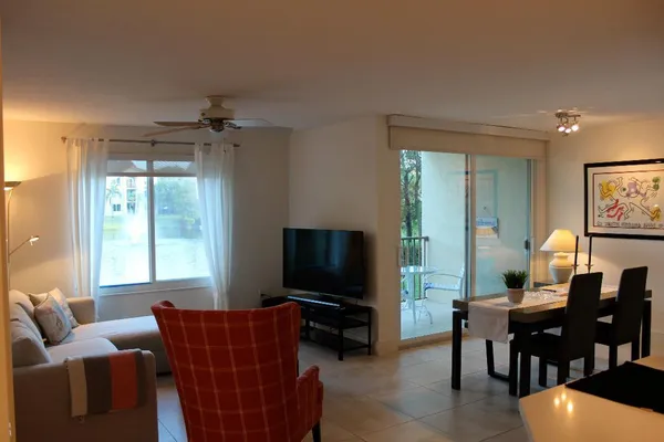 $3,800 | 808 Villa Circle, Unit 808, Boynton Beach, FL 33435