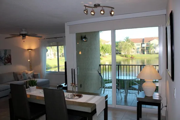 $3,800 | 808 Villa Circle, Unit 808, Boynton Beach, FL 33435