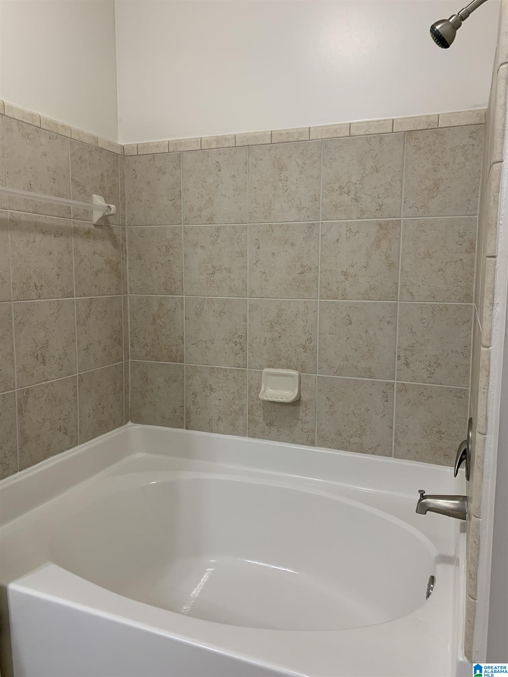 1860 Oxmoor Road, Unit 532 Birmingham, AL 35209 - Photo 11 of 17