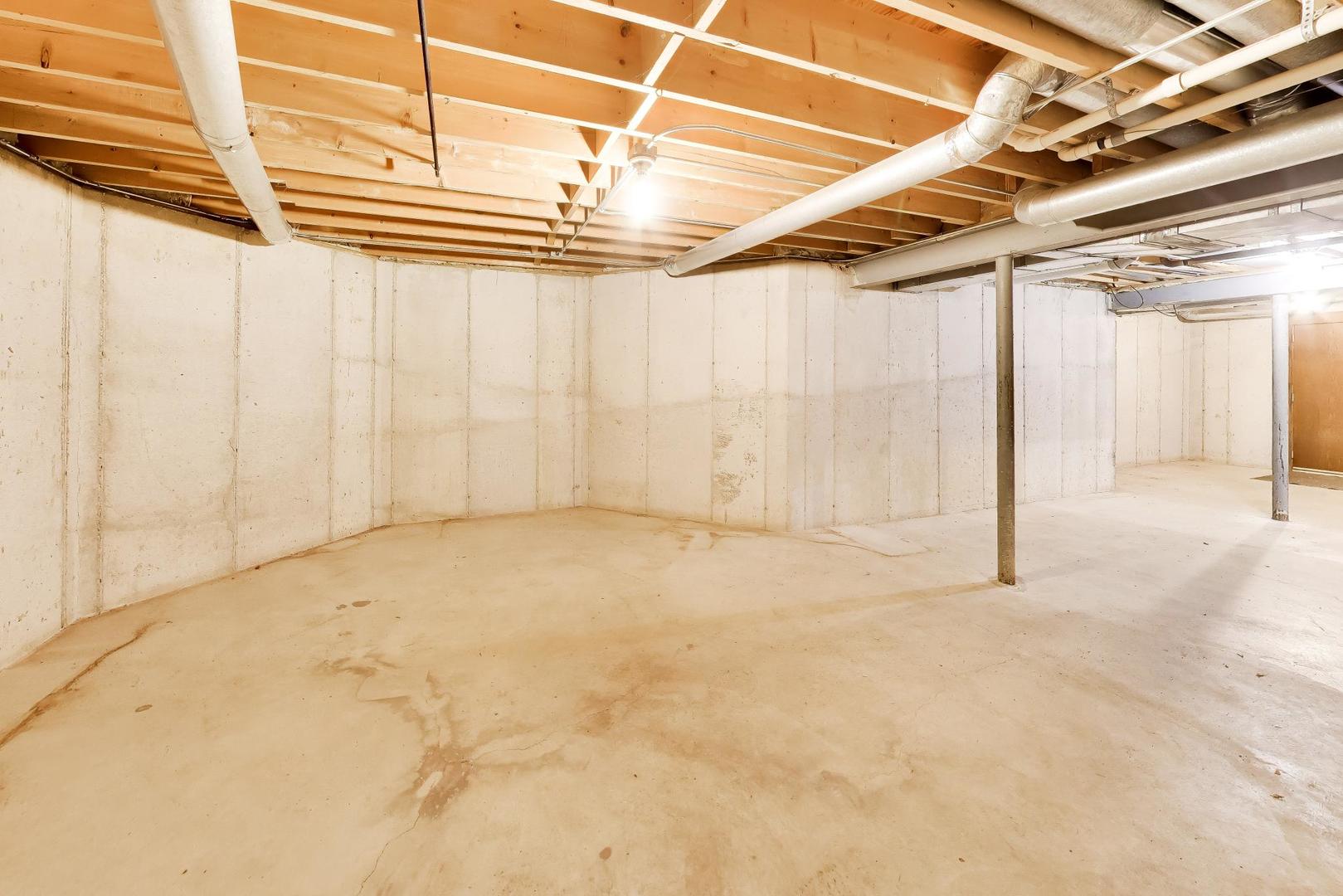 42100 North Crawford Road Antioch, IL 60002 - Photo 50 of 65 Gallery Image 50