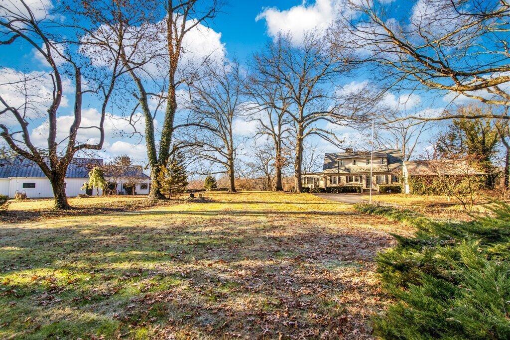 4312 Riverside Drive Columbus, OH 43220 - Photo 23 of 29 4312 Riverside Drive-21.jpg-SMALL