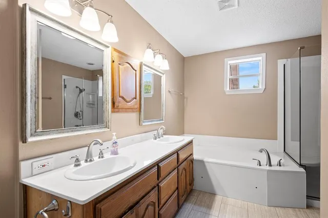 $695,000 | 126 Vintage Drive, Waxahachie, TX 75165