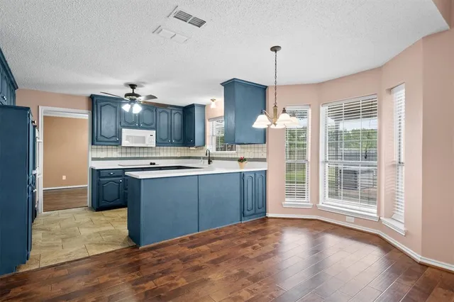 $695,000 | 126 Vintage Drive, Waxahachie, TX 75165