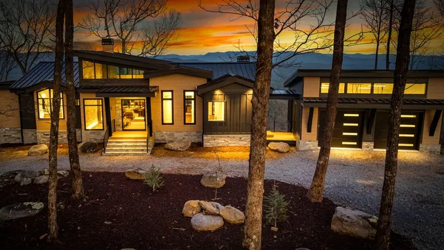 $2,895,000 | 47 Pinhoti Trail, Ellijay, GA 30540