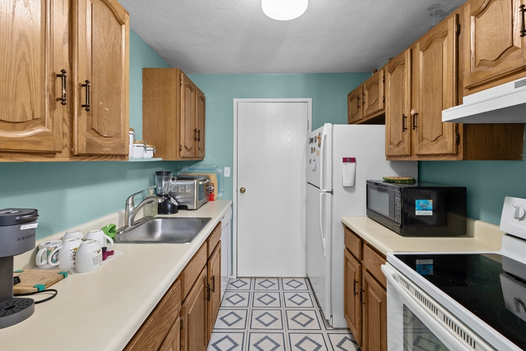 47 Juniper Road, Unit C4 North Attleboro, MA 02760 - Photo 27 of 29