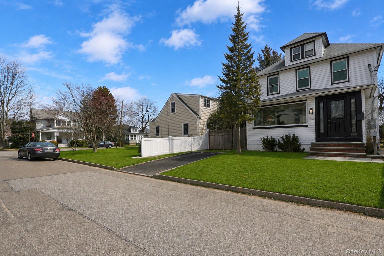 24 High Street Locust Valley, NY 11560 - Photo 2 of 35