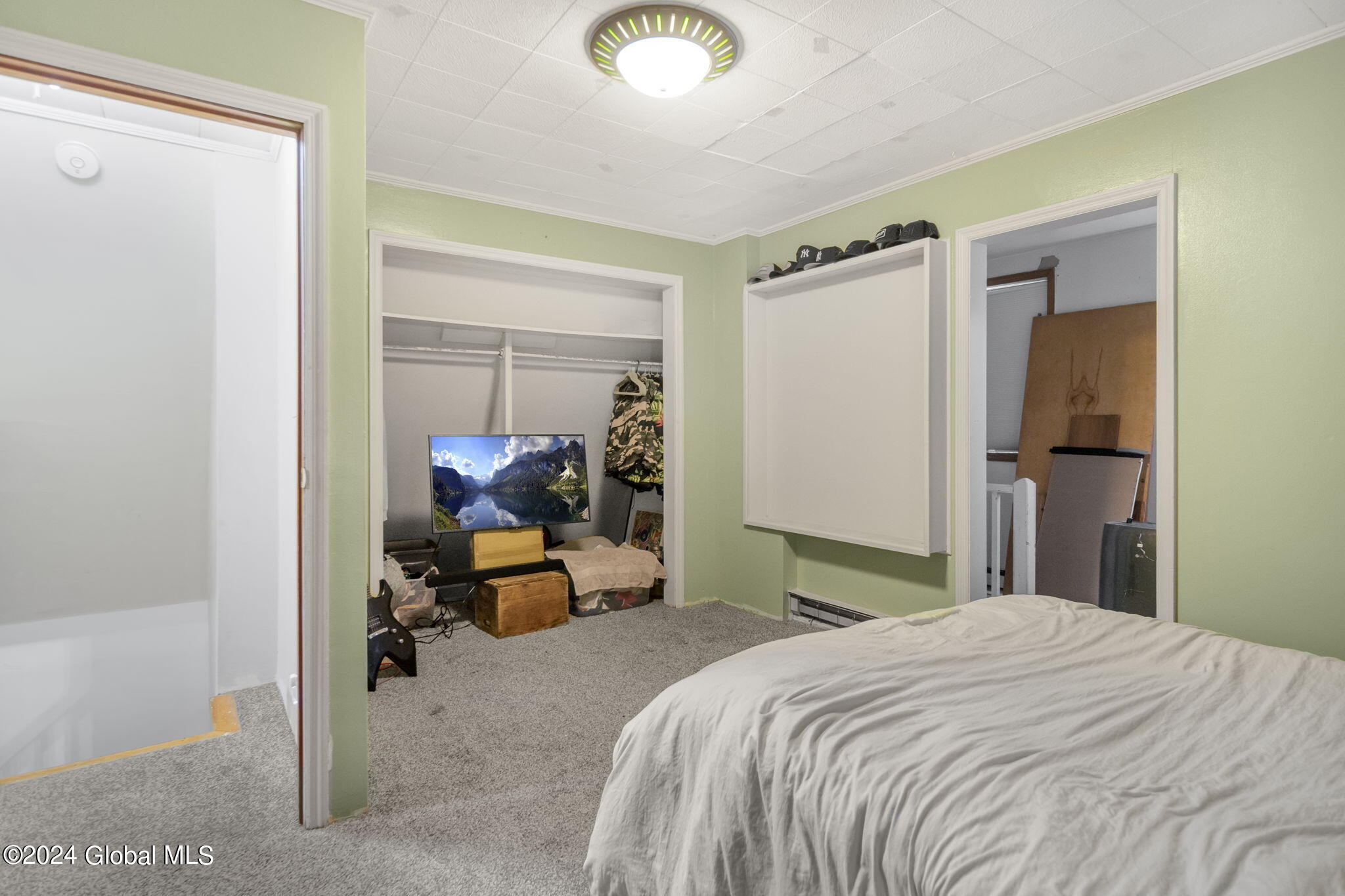 542 Bradford Road Schenectady, NY 12304 - Photo 19 of 25 Interior 18