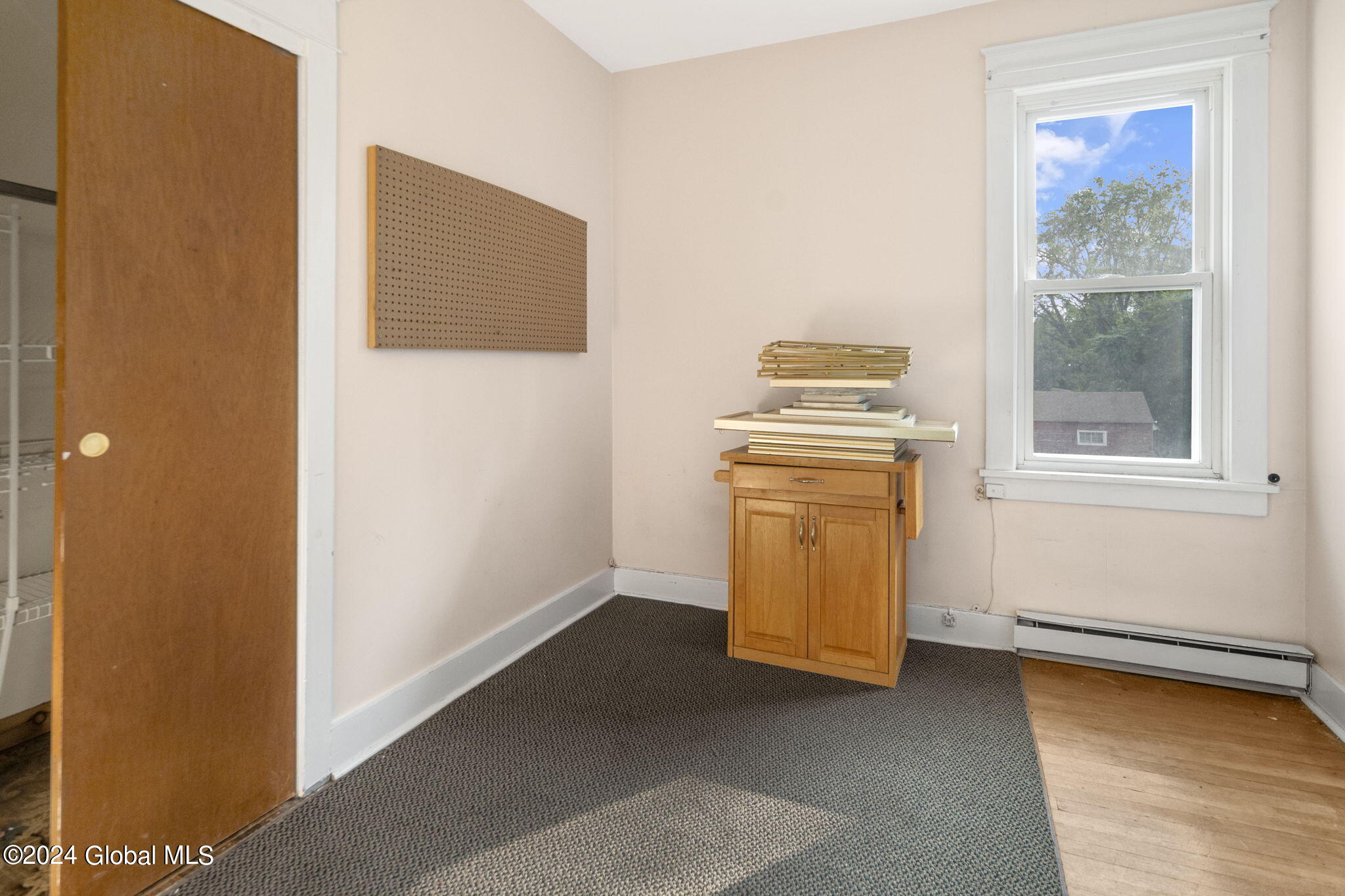 542 Bradford Road Schenectady, NY 12304 - Photo 20 of 25 Interior 19