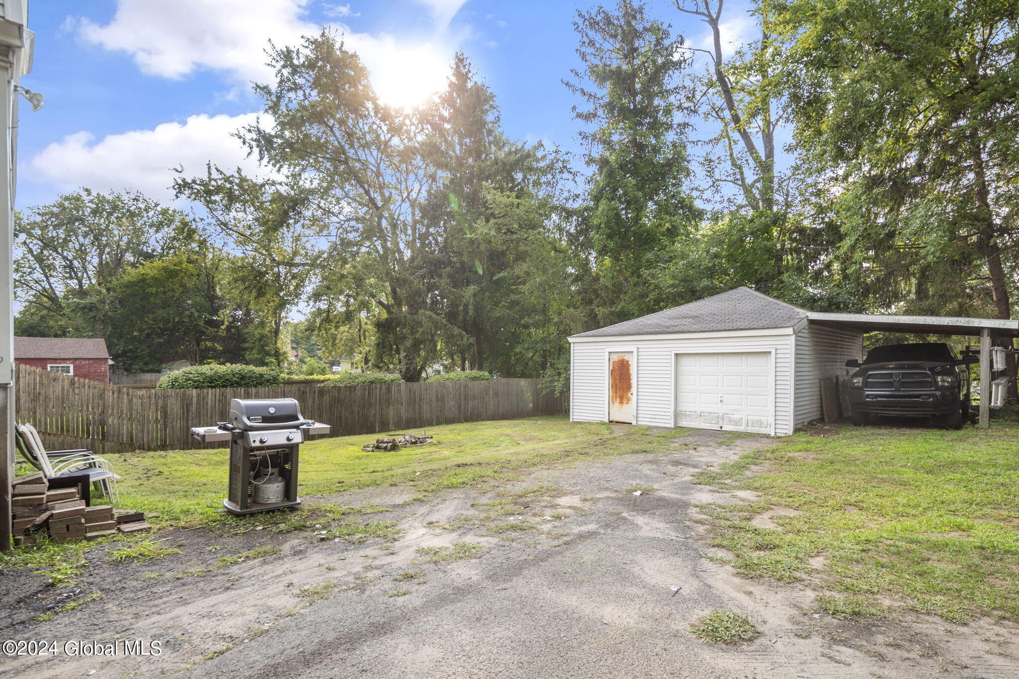 542 Bradford Road Schenectady, NY 12304 - Photo 24 of 25 Exterior 03