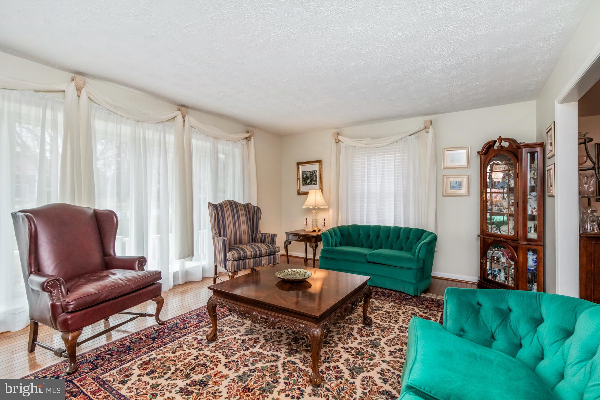 529 Beards Hill Road Aberdeen, MD 21001 - Photo 8 of 65 a living room with furniture and a window