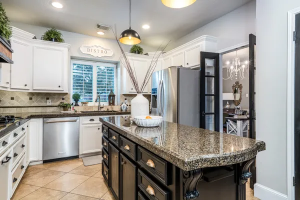 $460,000 | 12306 Wealdstone Drive, Tomball, TX 77377