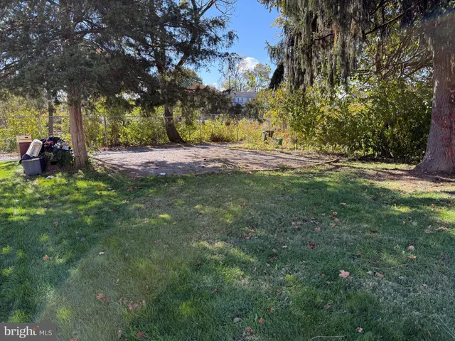 $1,045 | 204 East Portland Street, Mechanicsburg, PA 17055