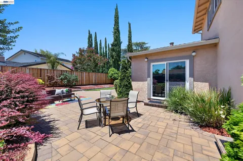 $1,895,000 | 2358 Crestline Road, Pleasanton, CA 94566