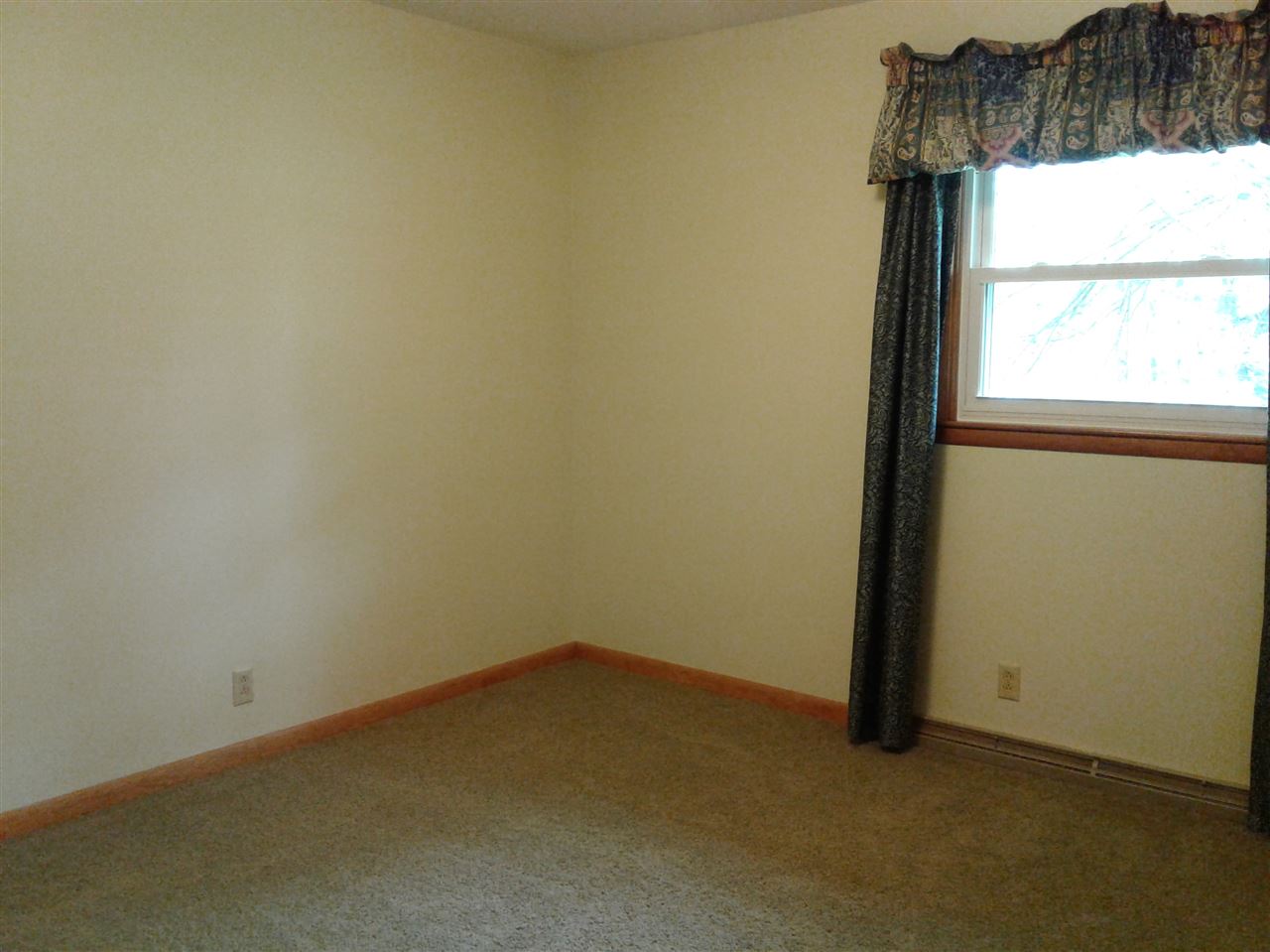 700 North Red Bank Road Evansville, IN 47712 - Photo 15 of 27