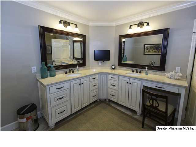2604 Southminster Road Birmingham, AL 35243 - Photo 19 of 26