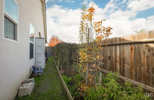 $460,000 | Undisclosed Address, Bakersfield, CA 93313