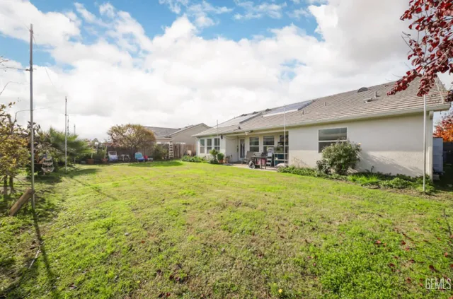 $460,000 | Undisclosed Address, Bakersfield, CA 93313