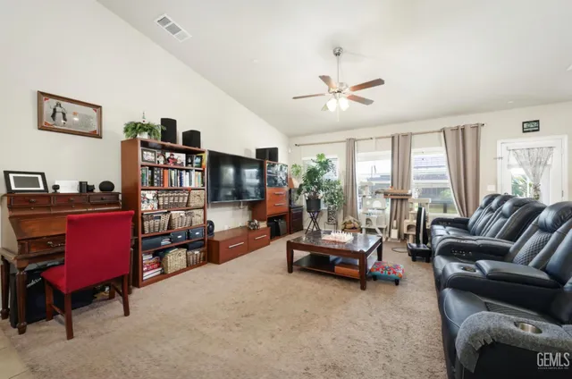 $460,000 | Undisclosed Address, Bakersfield, CA 93313