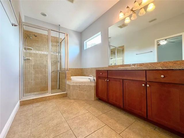 $3,299 | 3202 West Hartnett Avenue, Tampa, FL 33611