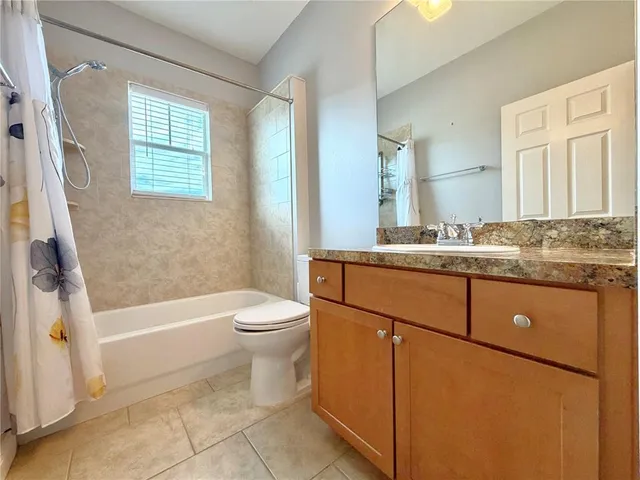 $3,299 | 3202 West Hartnett Avenue, Tampa, FL 33611