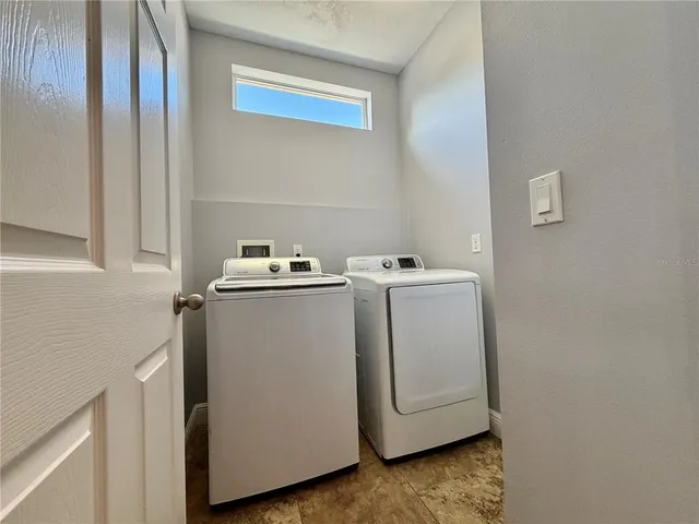 $3,299 | 3202 West Hartnett Avenue, Tampa, FL 33611