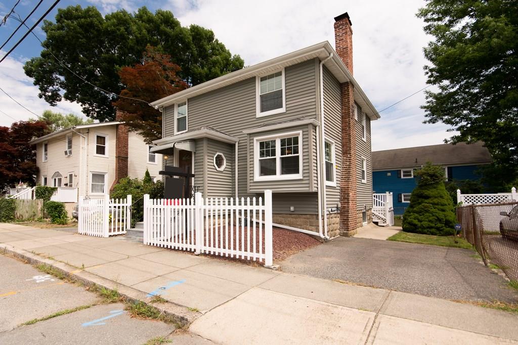 27 Charlotte Street Fall River, MA 02720 - Photo 3 of 35