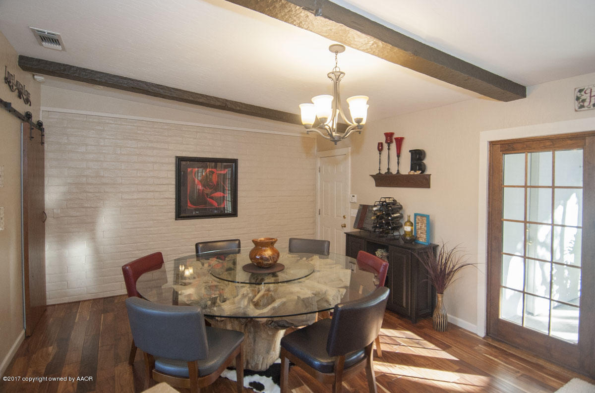 8 Cambridge Road Amarillo, TX 79124 - Photo 12 of 61 DINING VIEW 2