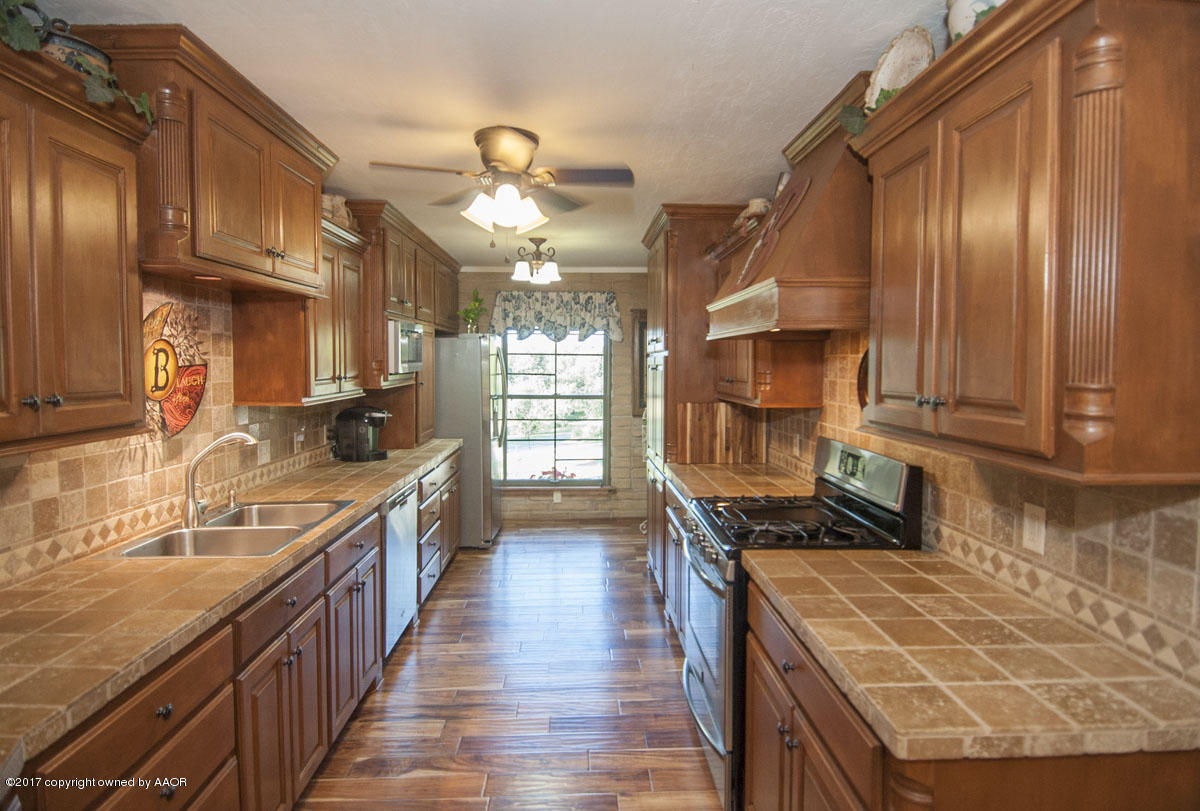8 Cambridge Road Amarillo, TX 79124 - Photo 15 of 61 KITCHEN VIEW 2