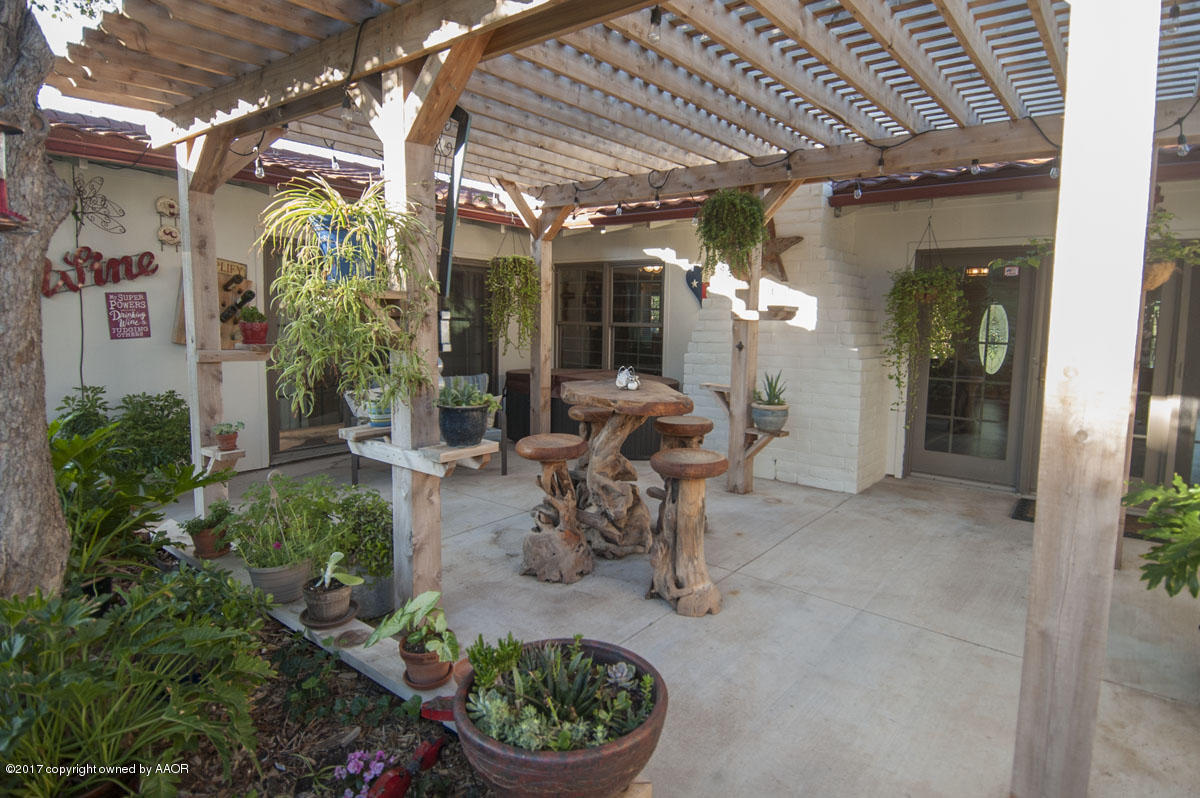 8 Cambridge Road Amarillo, TX 79124 - Photo 38 of 61 PATIO VIEW 2