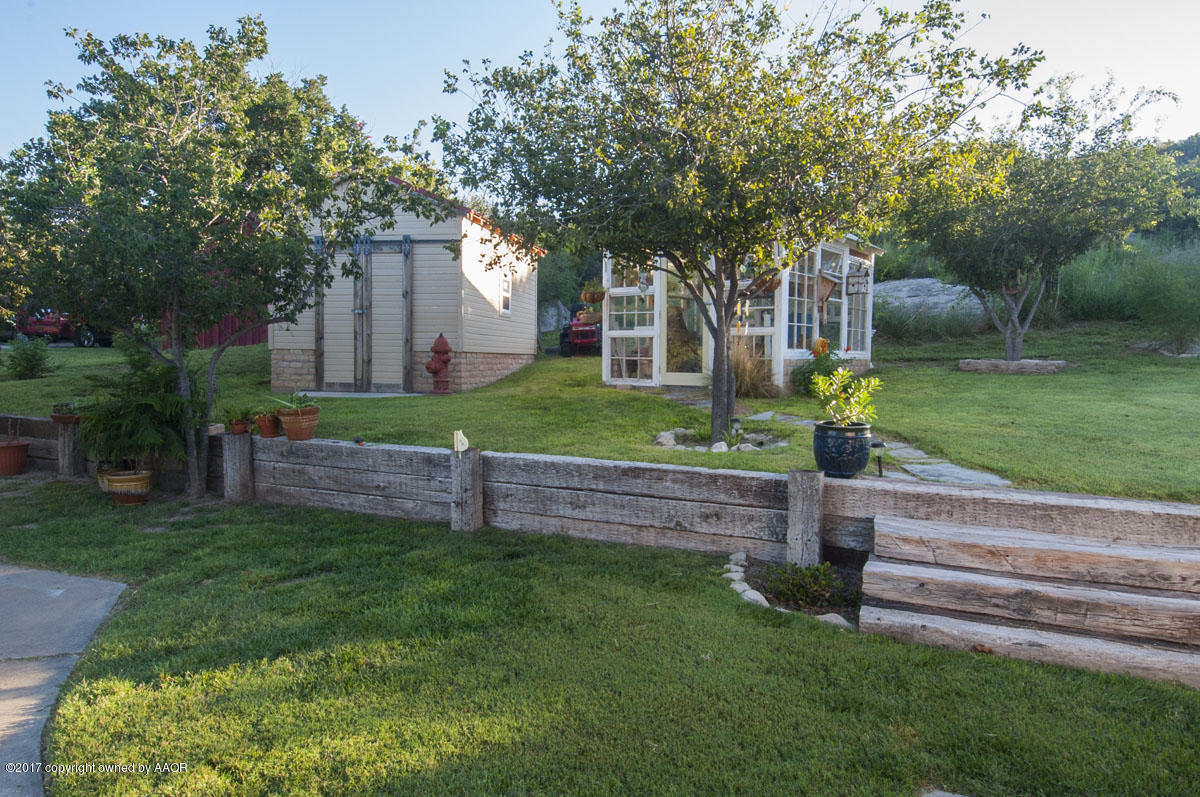 8 Cambridge Road Amarillo, TX 79124 - Photo 45 of 61 YARD VIEW 1