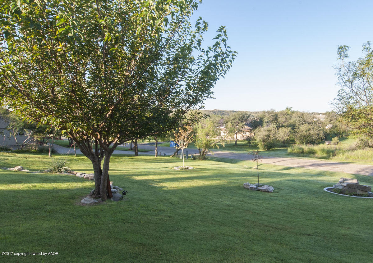 8 Cambridge Road Amarillo, TX 79124 - Photo 58 of 61 FRONT YARD VIEW 1
