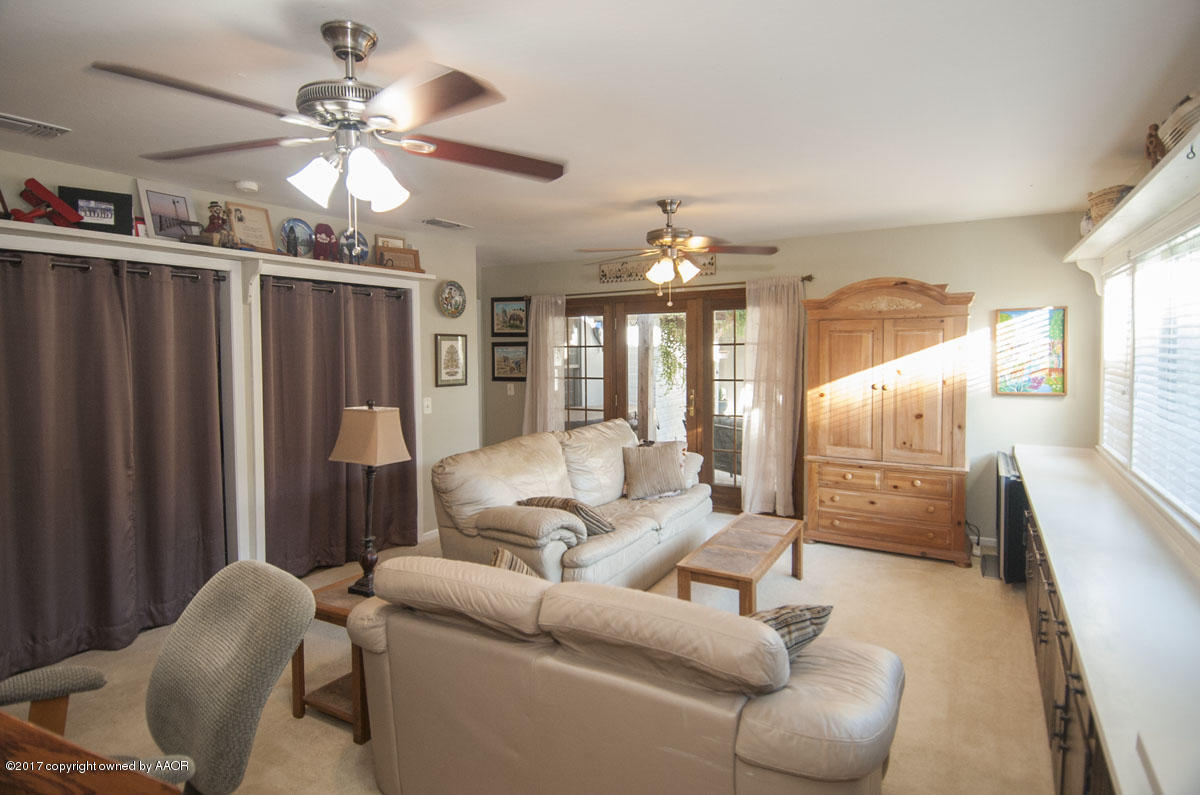 8 Cambridge Road Amarillo, TX 79124 - Photo 8 of 61 DEN VIEW 2