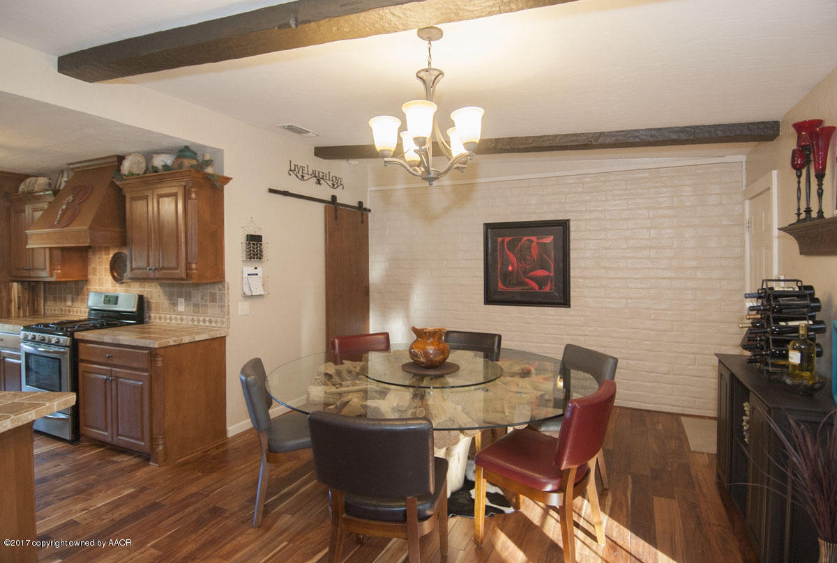 8 Cambridge Road Amarillo, TX 79124 - Photo 10 of 61 DINING VIEW 1