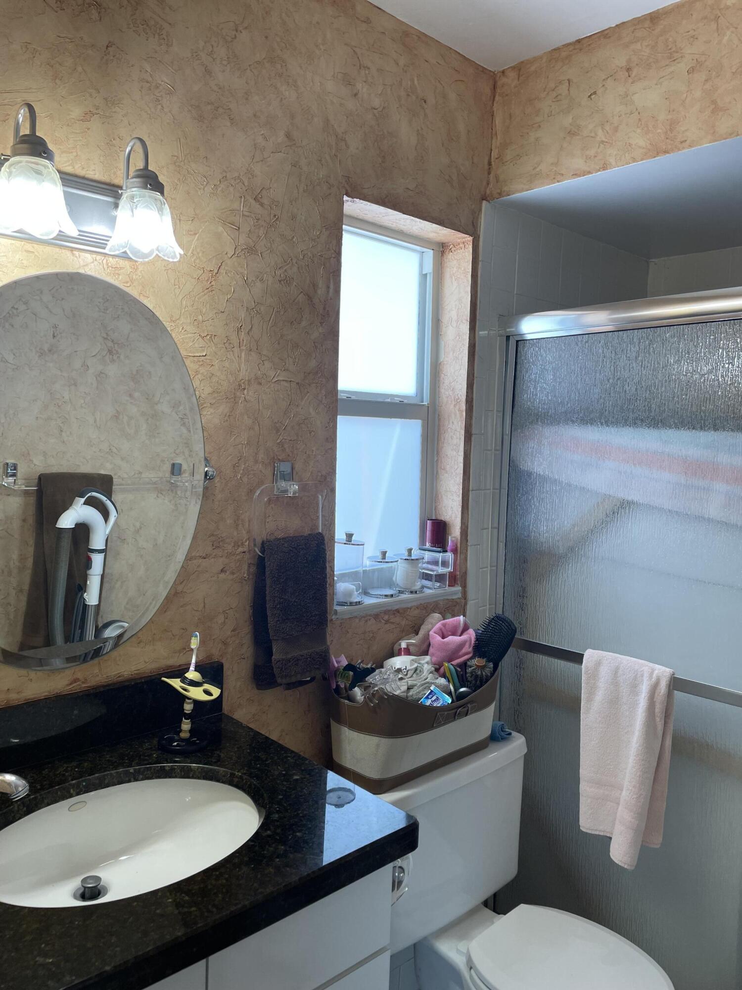 9641 Southwest 2nd Street Boca Raton, FL 33428 - Photo 14 of 23 master bath