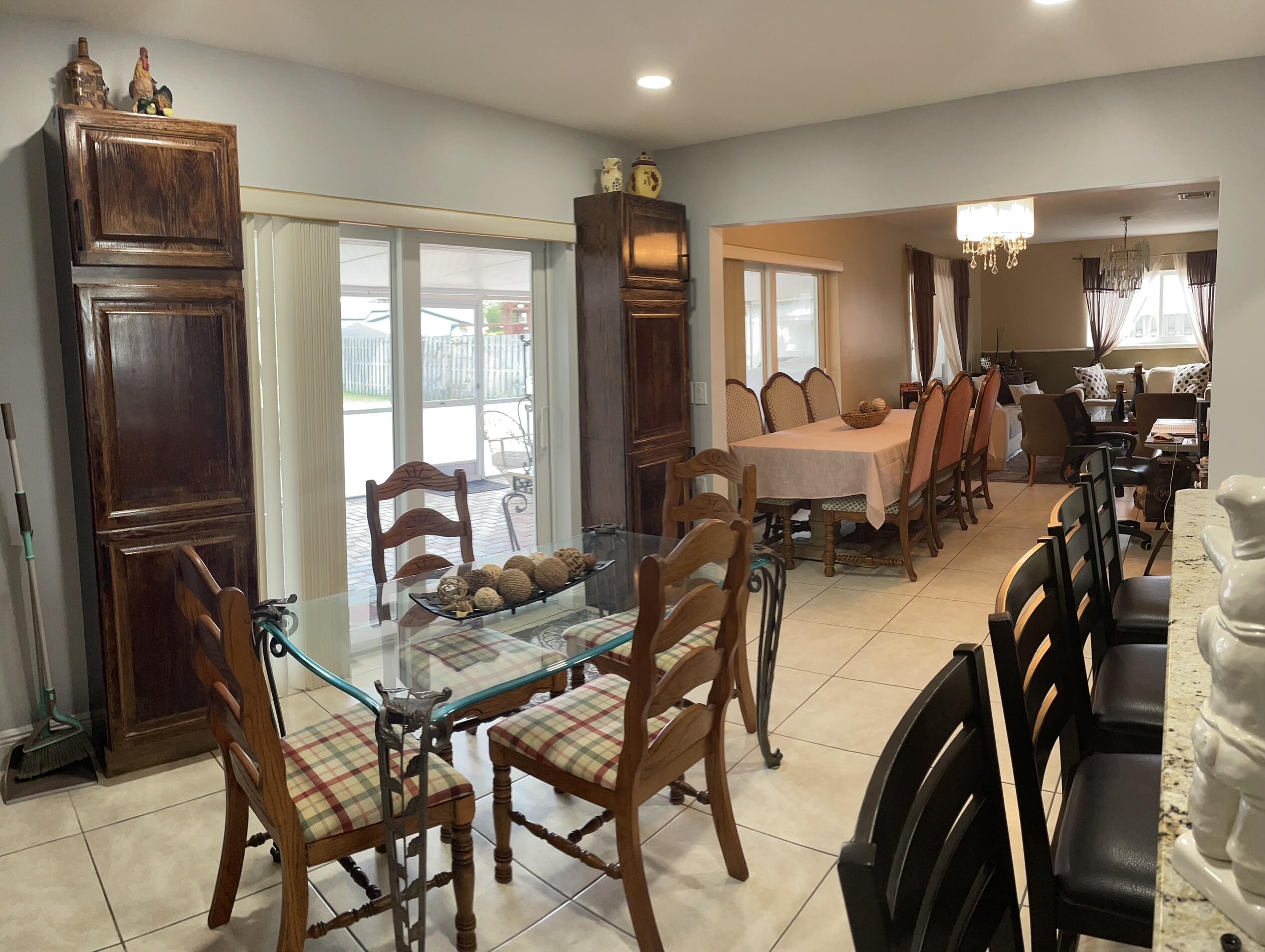 9641 Southwest 2nd Street Boca Raton, FL 33428 - Photo 9 of 23 breakfast