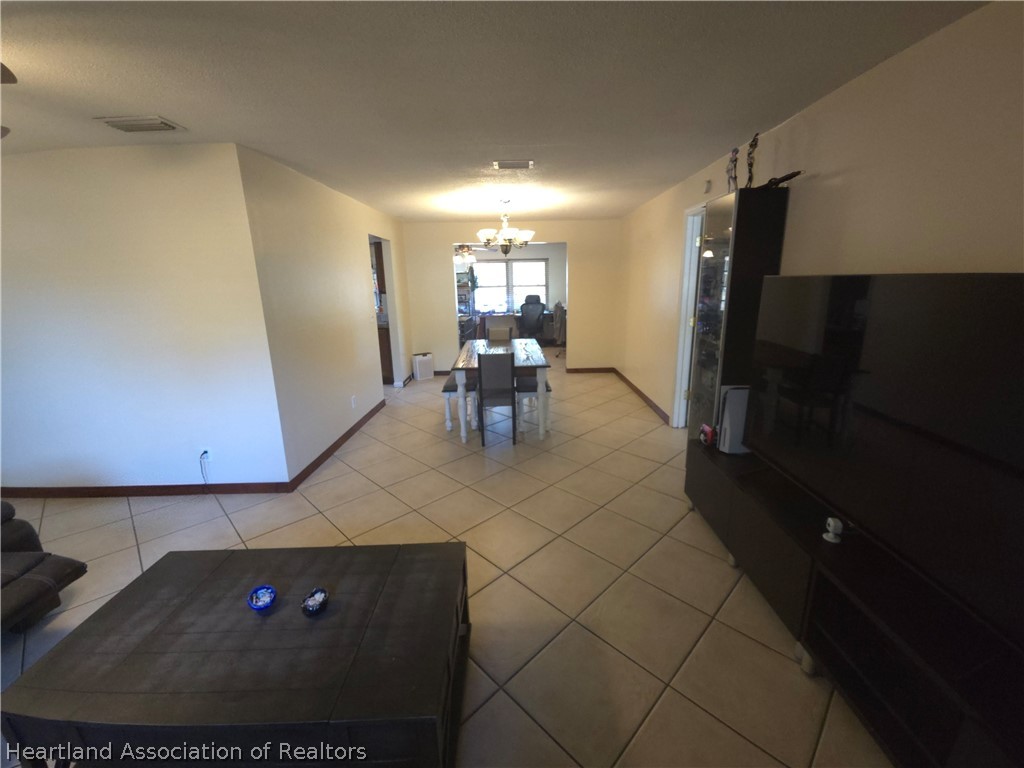 425 Spring Lake Boulevard Sebring, FL 33876 - Photo 19 of 40 Gallery Image 19