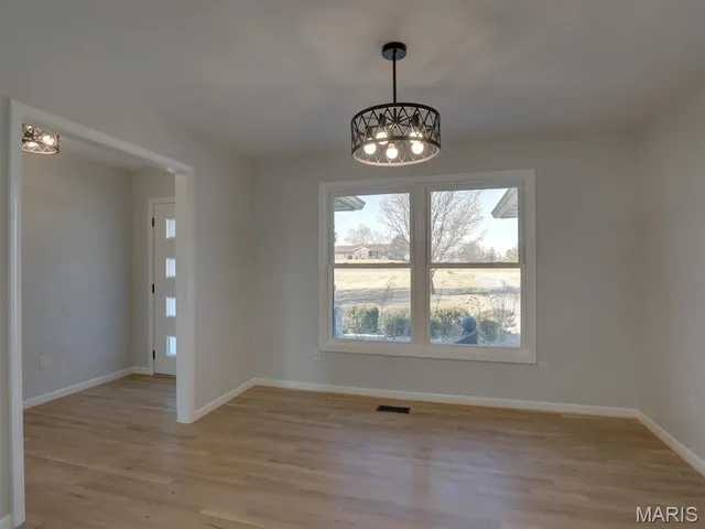 $425,000 | 11316 Dove Ridge Road, Hannibal, MO 63401