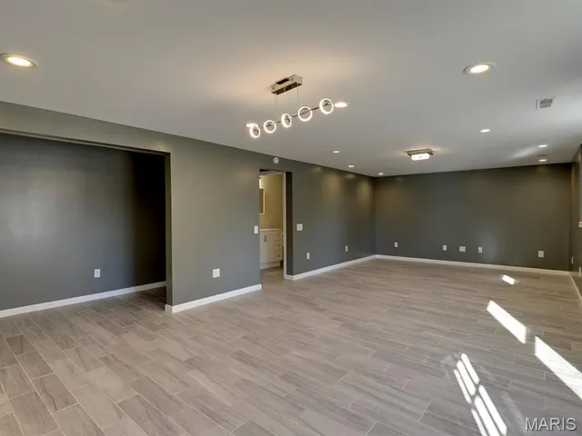 $425,000 | 11316 Dove Ridge Road, Hannibal, MO 63401