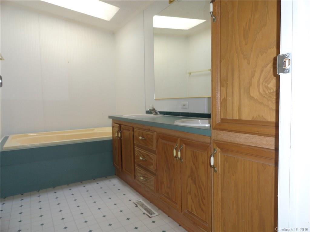 115 Little Hungry Road Hendersonville, NC 28792 - Photo 12 of 22 Gallery Image 12