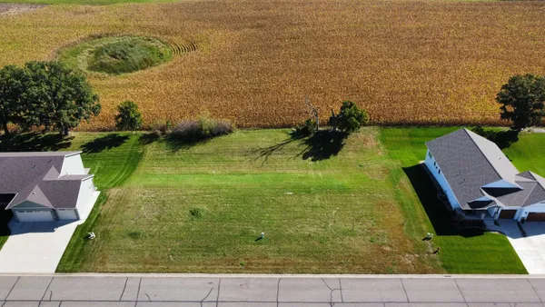 $97,500 | 940 Waters Edge Circle, Avon, MN 56310