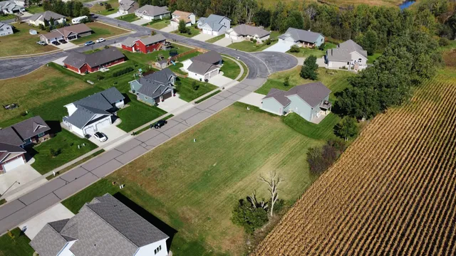 $99,900 | 940 Waters Edge Circle, Avon, MN 56310