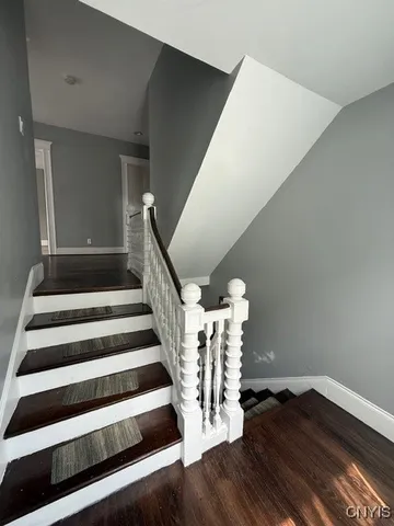 $2,800 | 1515 Oneida Street, Utica, NY 13501