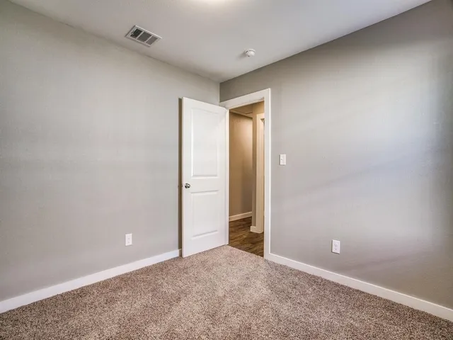 $1,650 | 8008 Doreen Avenue, Fort Worth, TX 76116