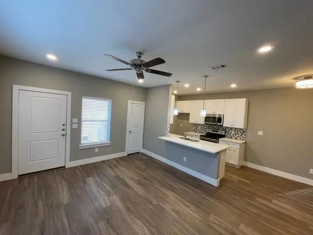 $1,650 | 8008 Doreen Avenue, Fort Worth, TX 76116