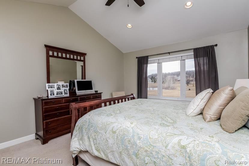 1193 Thorn Ridge Drive Howell, MI 48843 - Photo 19 of 43 027-Master_Bedroom-1537948-mls.jpg