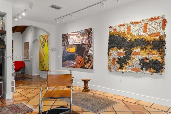 $6,950 | 482 Northeast 93rd Street, Miami Shores, FL 33138