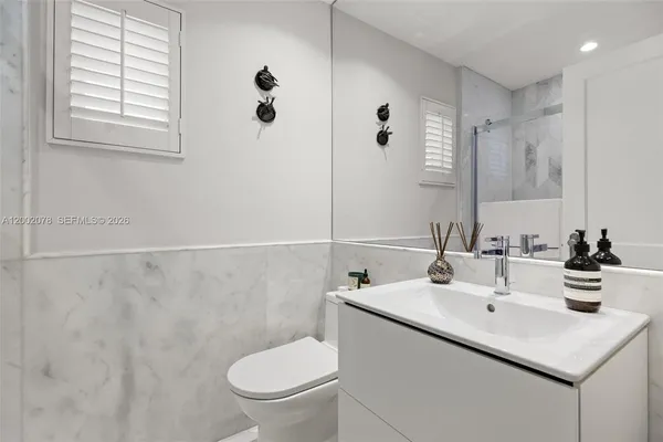 $6,950 | 482 Northeast 93rd Street, Miami Shores, FL 33138