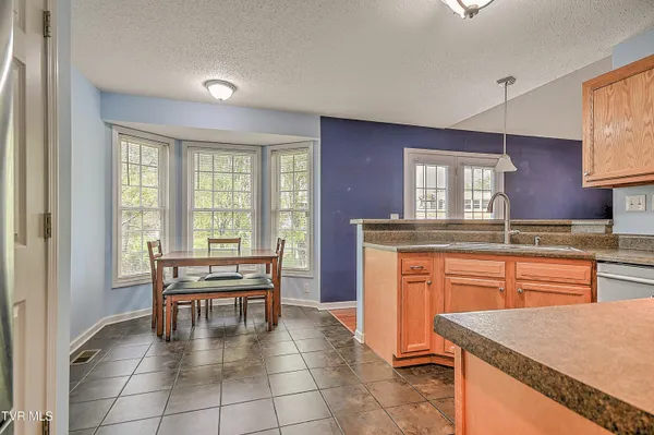 $330,000 | 245 Leonard Street Northwest, Abingdon, VA 24210