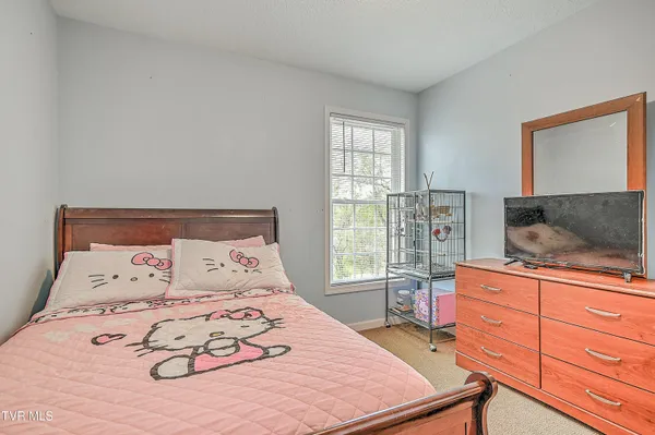 $330,000 | 245 Leonard Street Northwest, Abingdon, VA 24210